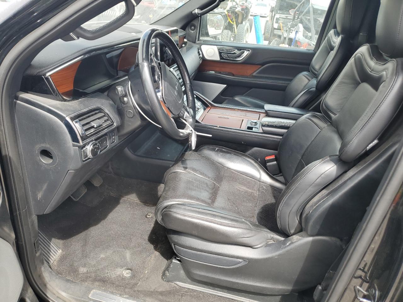 2018 LINCOLN Navigator