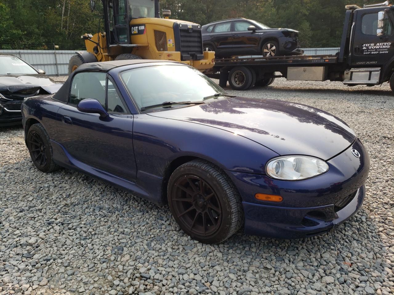 2004 MAZDA MX-5 Miata