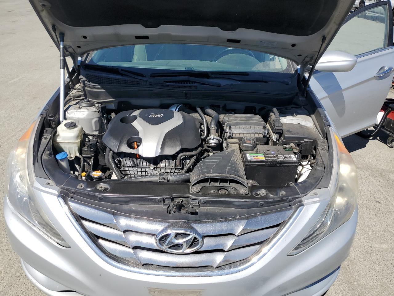 2012 HYUNDAI SONATA