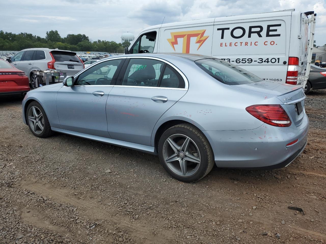 2017 MERCEDES-BENZ E-Class