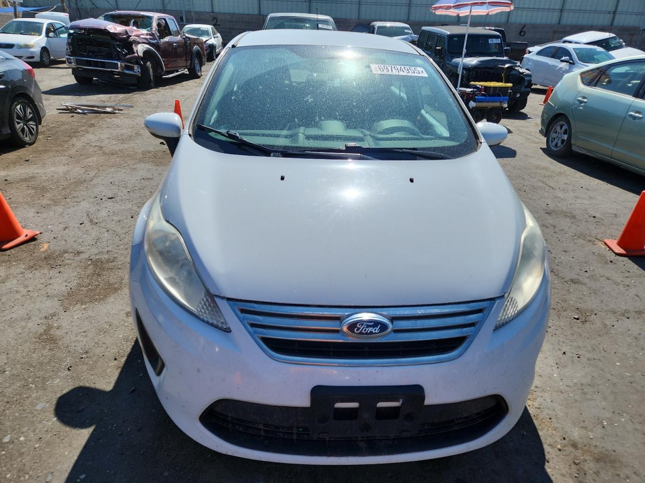 2013 FORD Fiesta