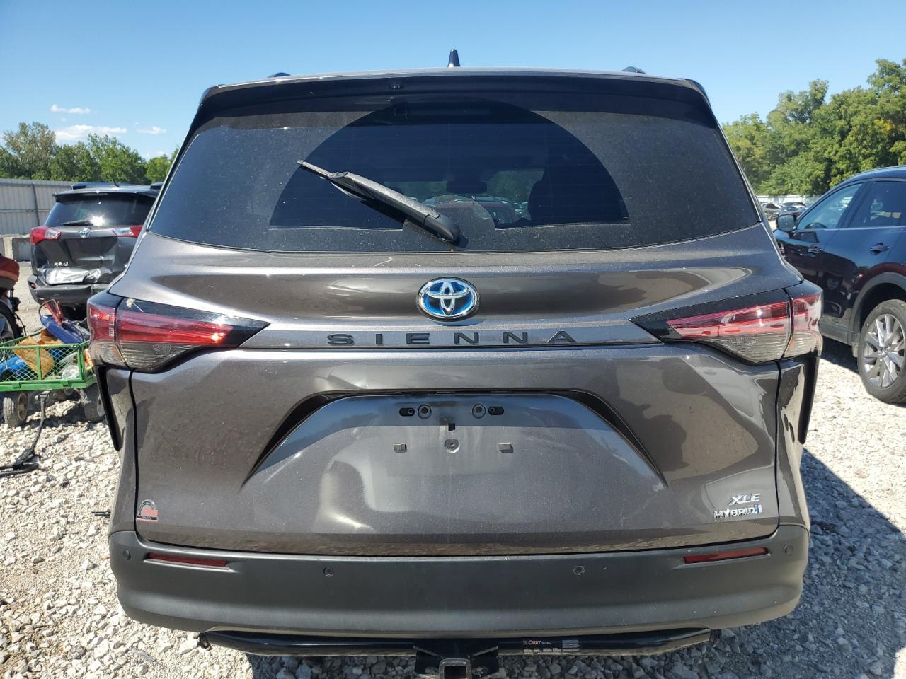 2022 TOYOTA SIENNA