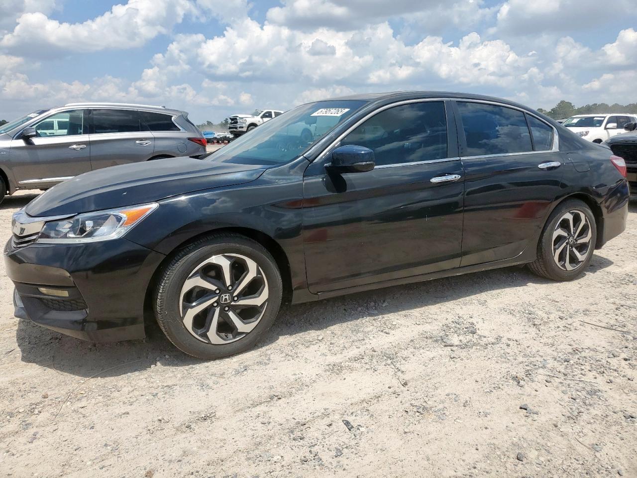2017 HONDA ACCORD