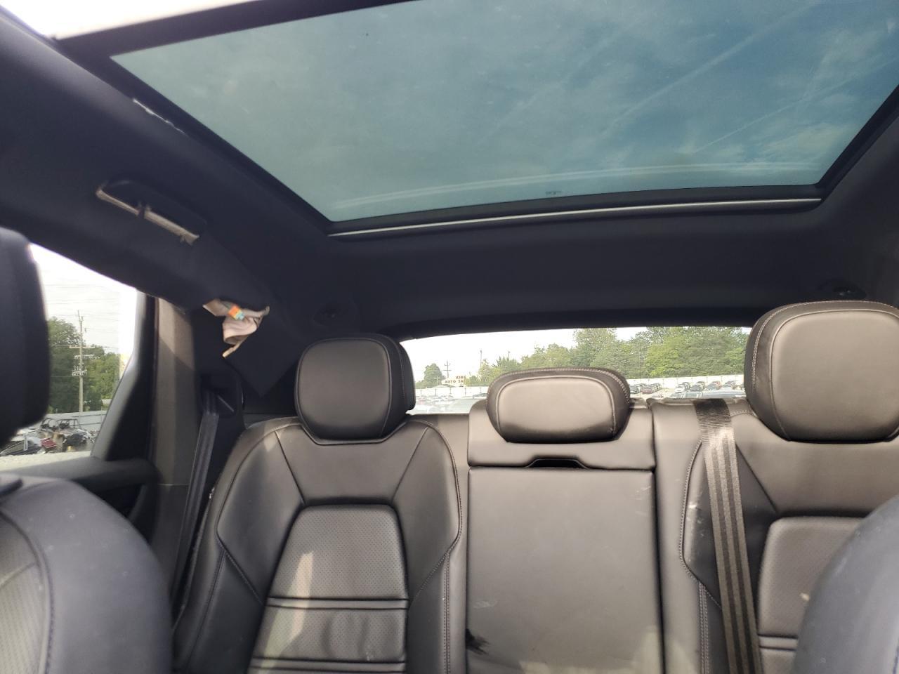 2023 PORSCHE CAYENNE