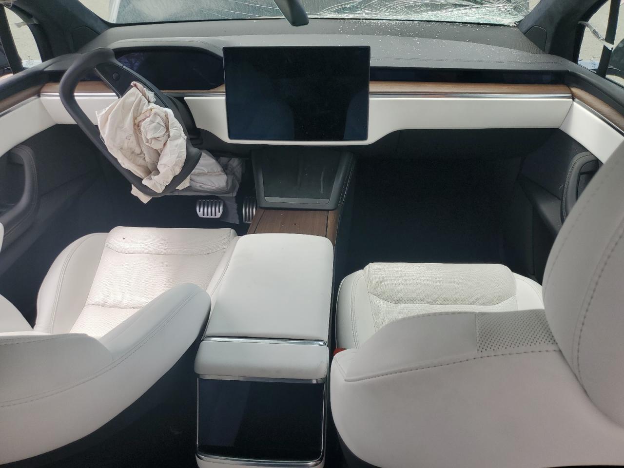 2023 TESLA MODEL X