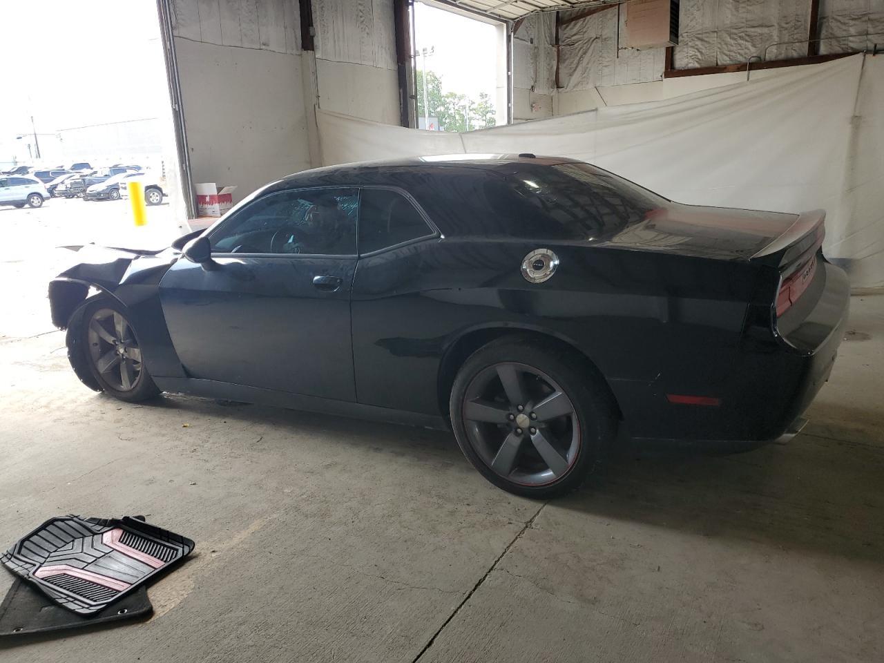 2013 DODGE Challenger