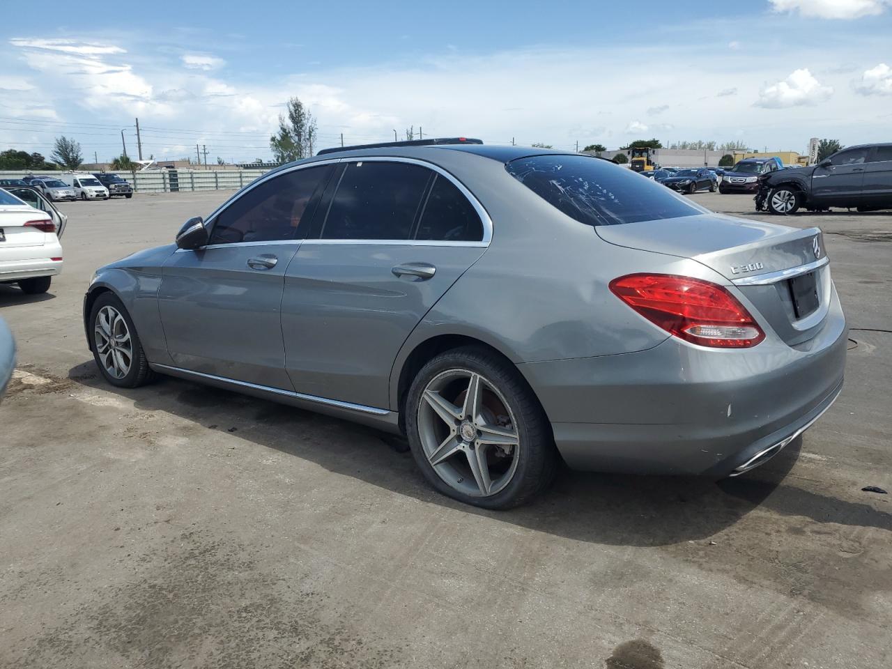 2016 MERCEDES-BENZ C-CLASS