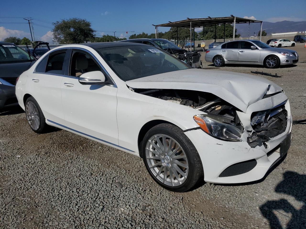 2016 MERCEDES-BENZ C-CLASS