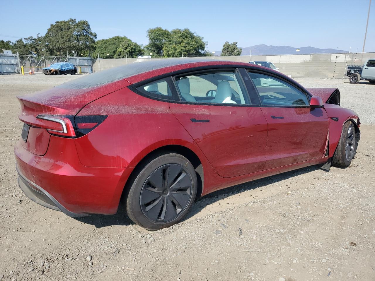 2025 TESLA MODEL 3