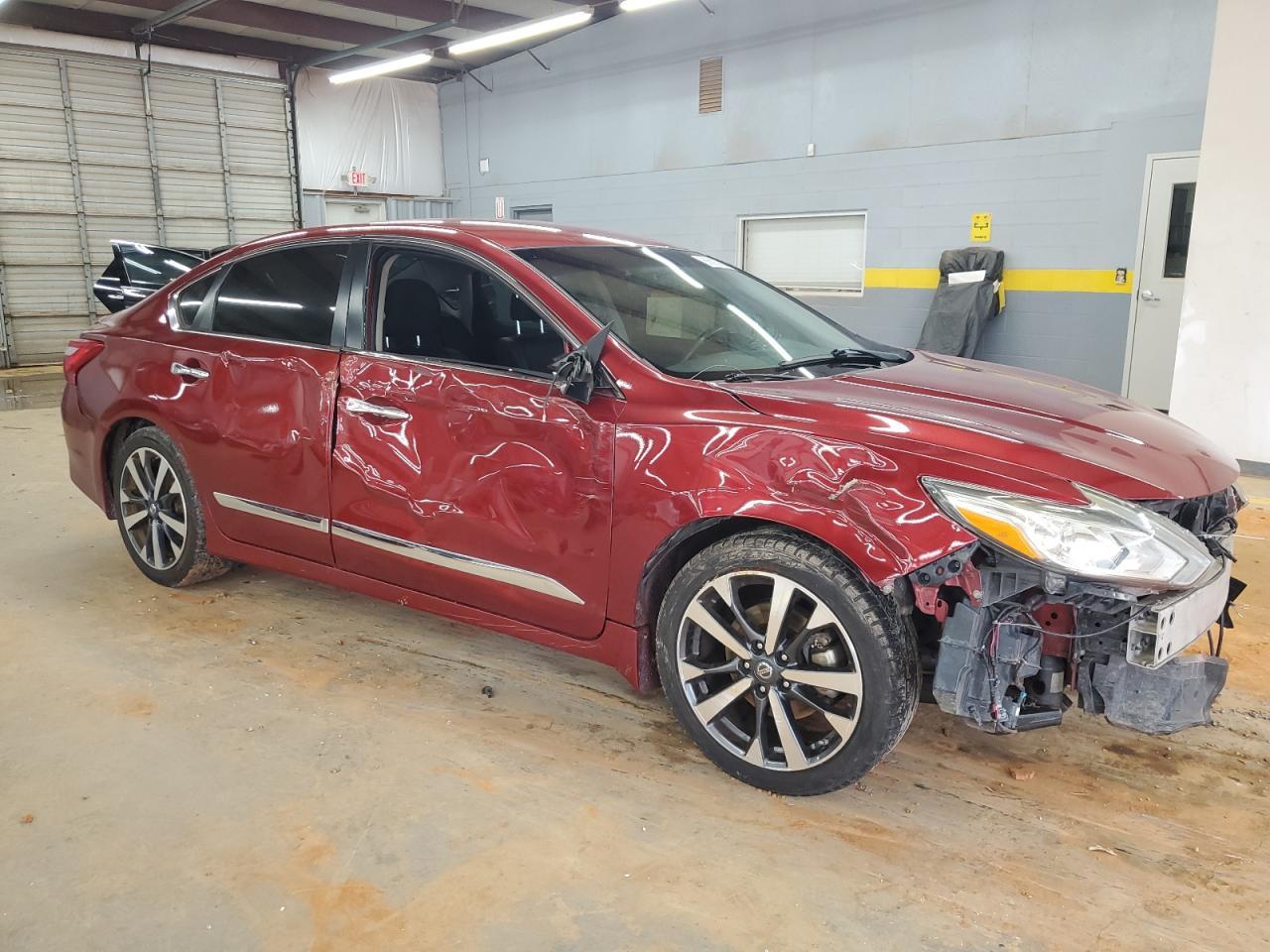 2016 NISSAN ALTIMA