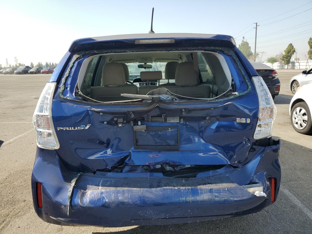2012 TOYOTA PRIUS V