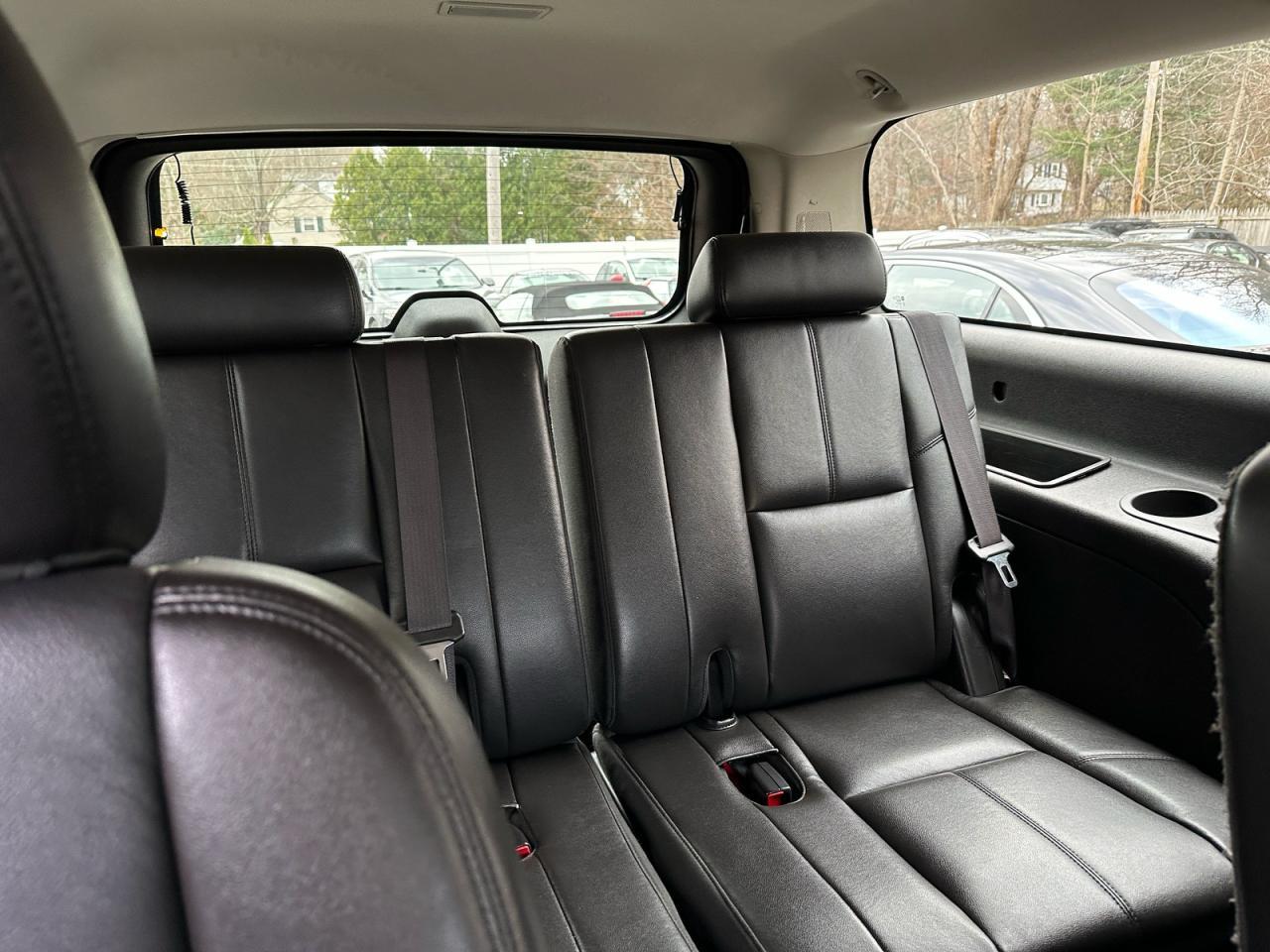 2013 CHEVROLET Suburban