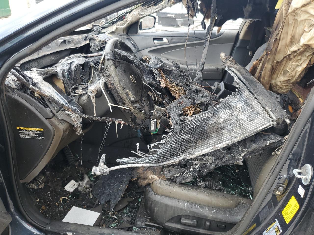 2012 HYUNDAI SONATA