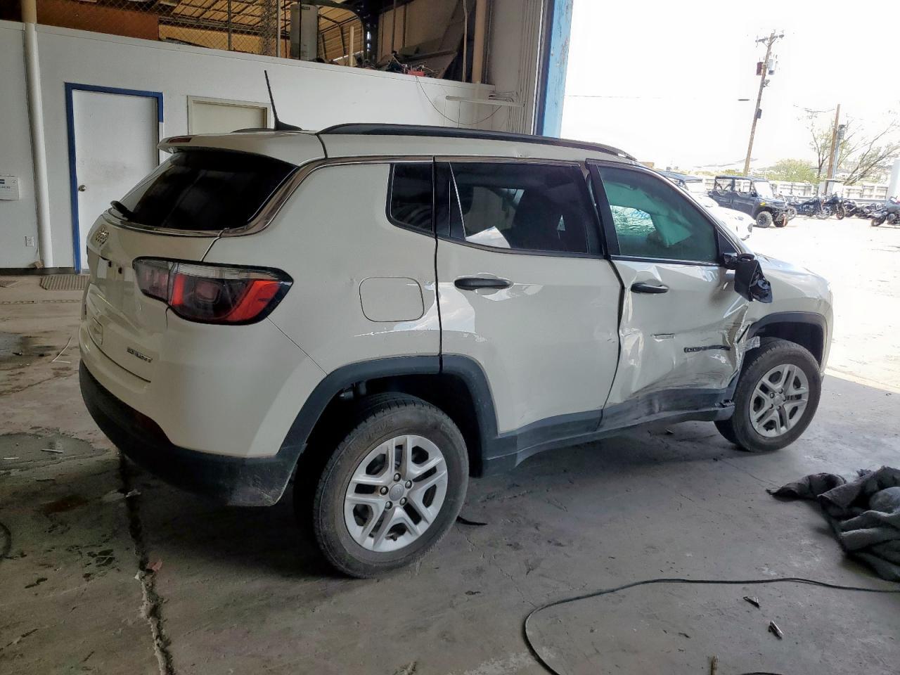2020 JEEP Compass