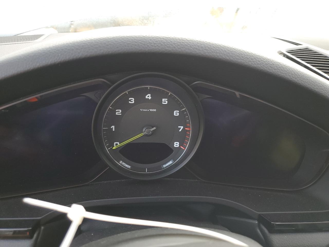 2023 PORSCHE CAYENNE
