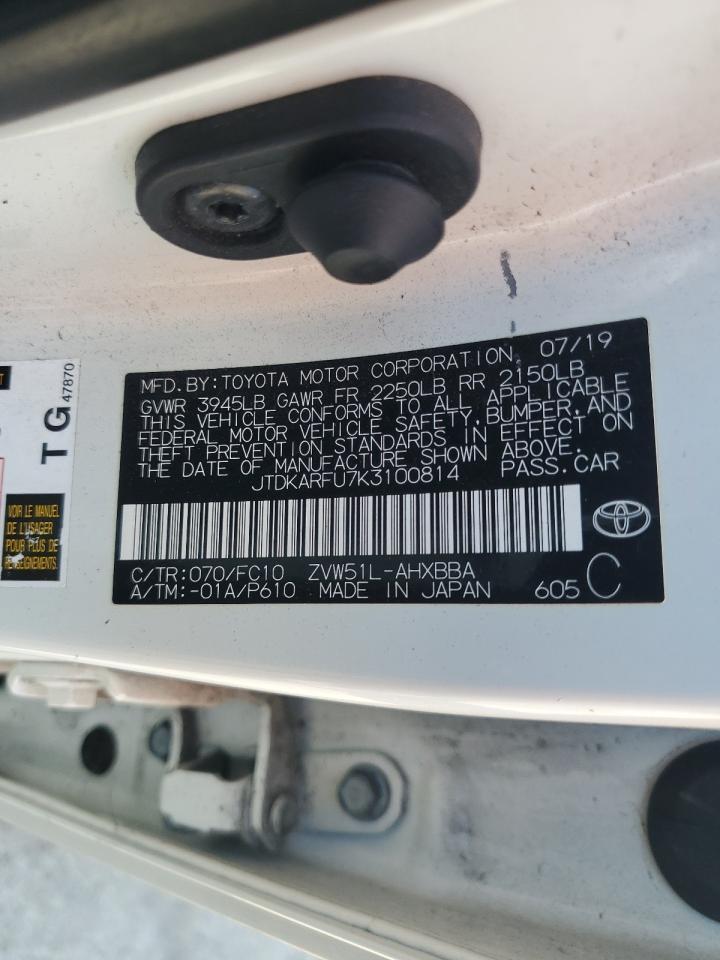 2019 TOYOTA PRIUS