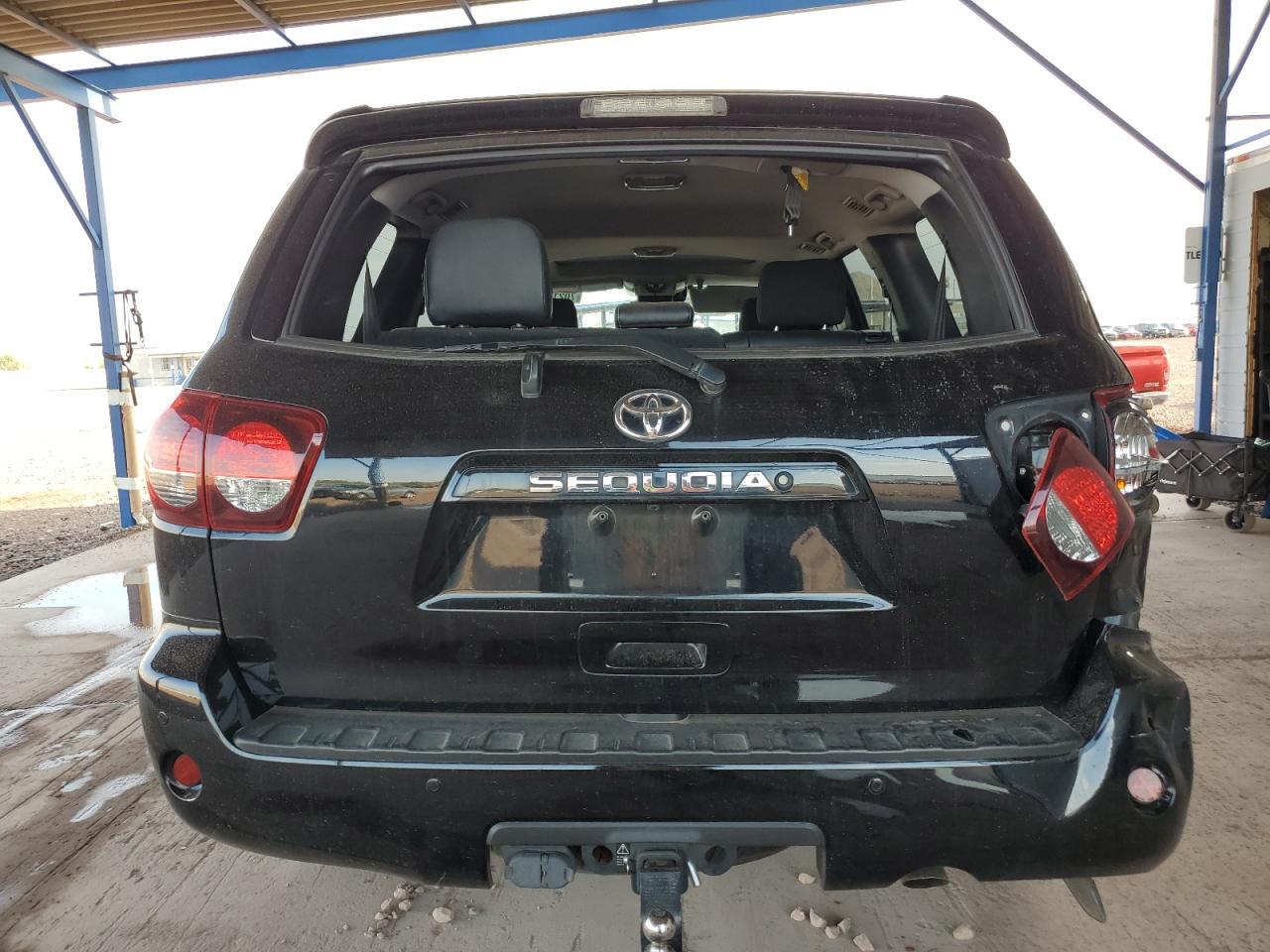 2019 TOYOTA Sequoia