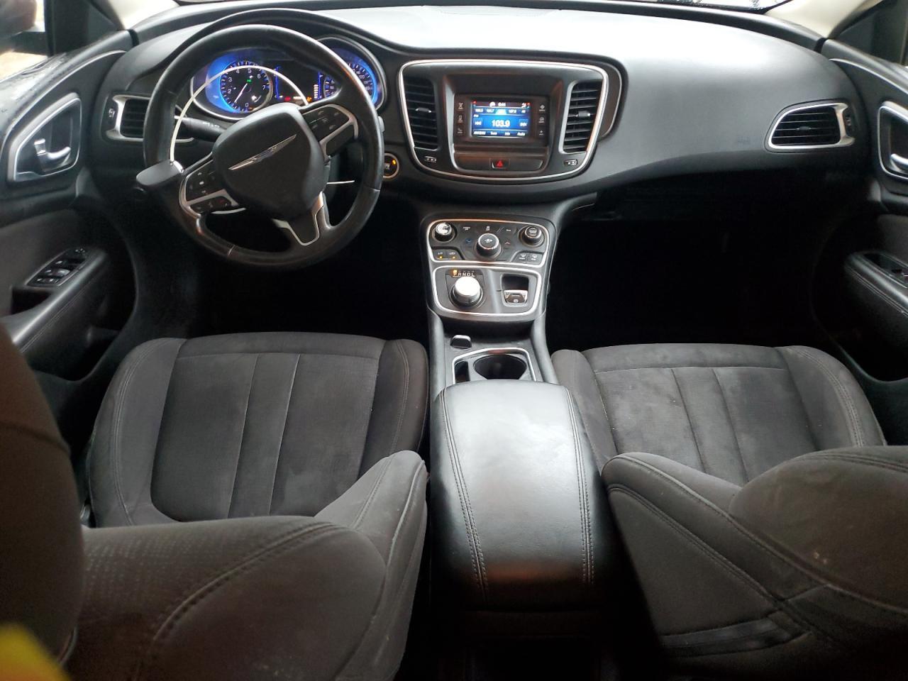 2015 CHRYSLER 200