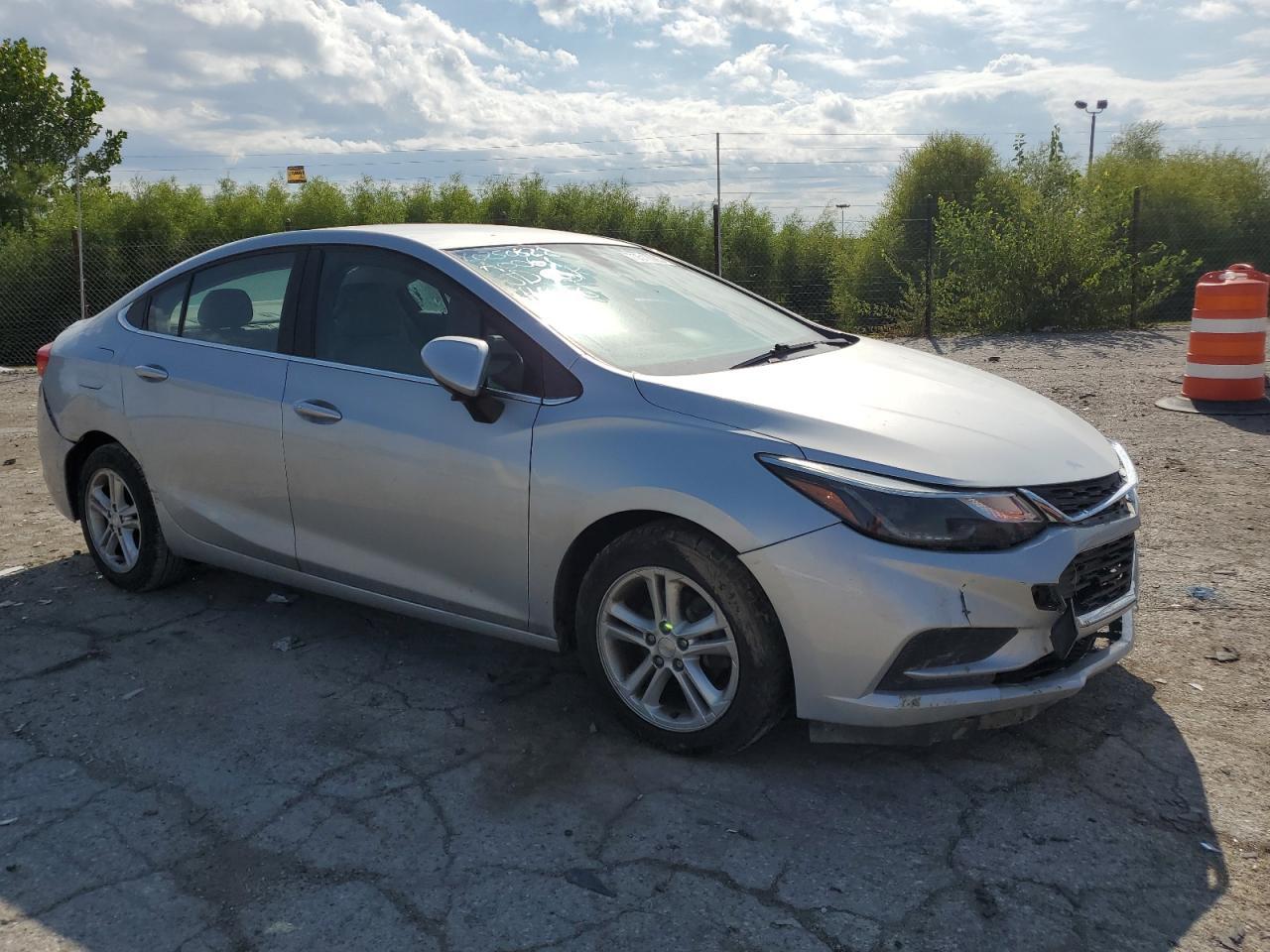 2017 CHEVROLET CRUZE