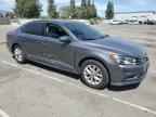 2016 VOLKSWAGEN Passat