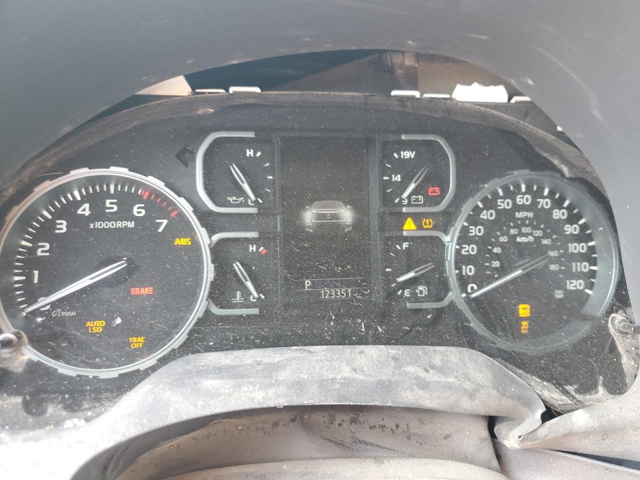 2018 TOYOTA TUNDRA