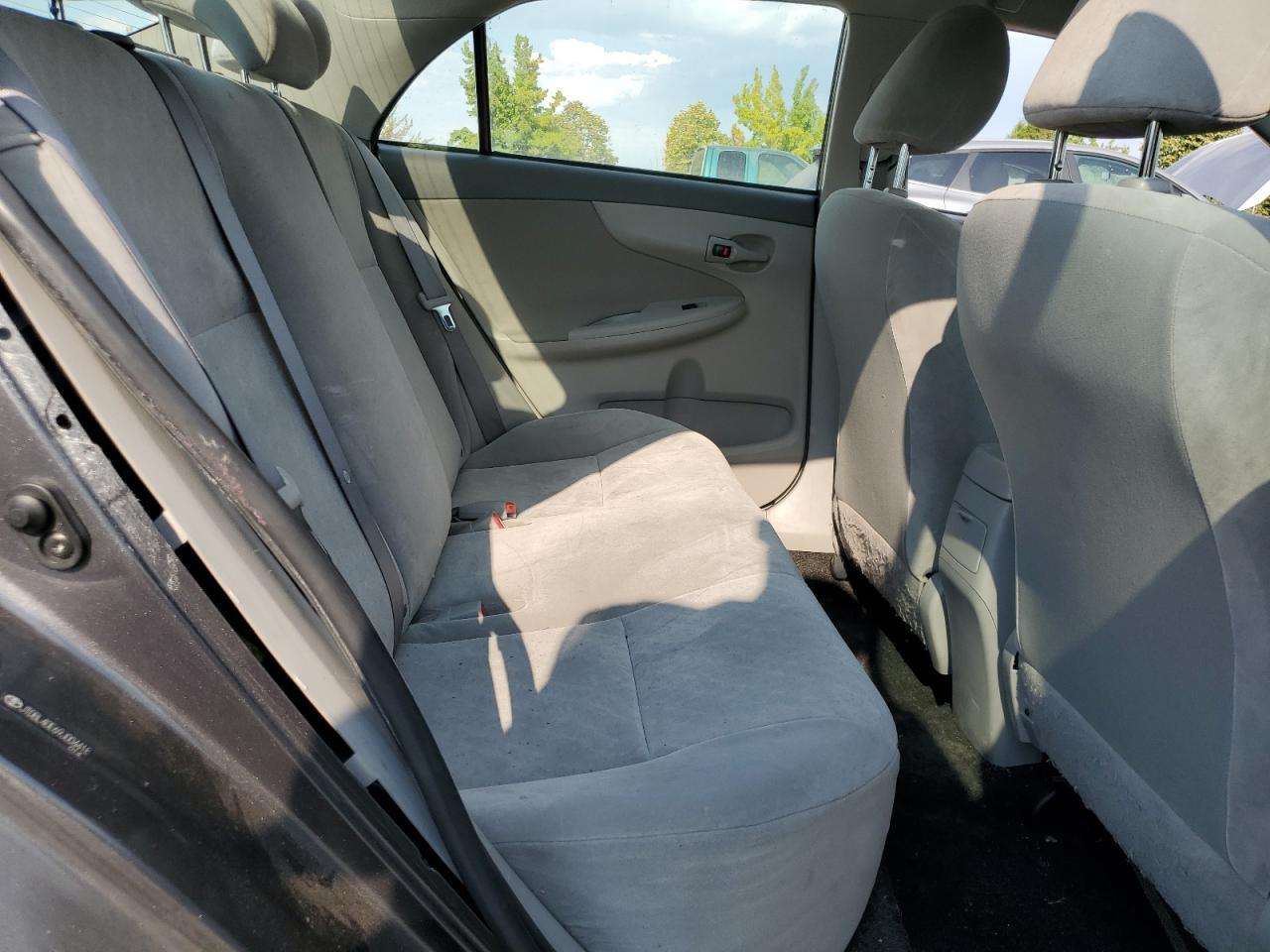 2009 TOYOTA COROLLA