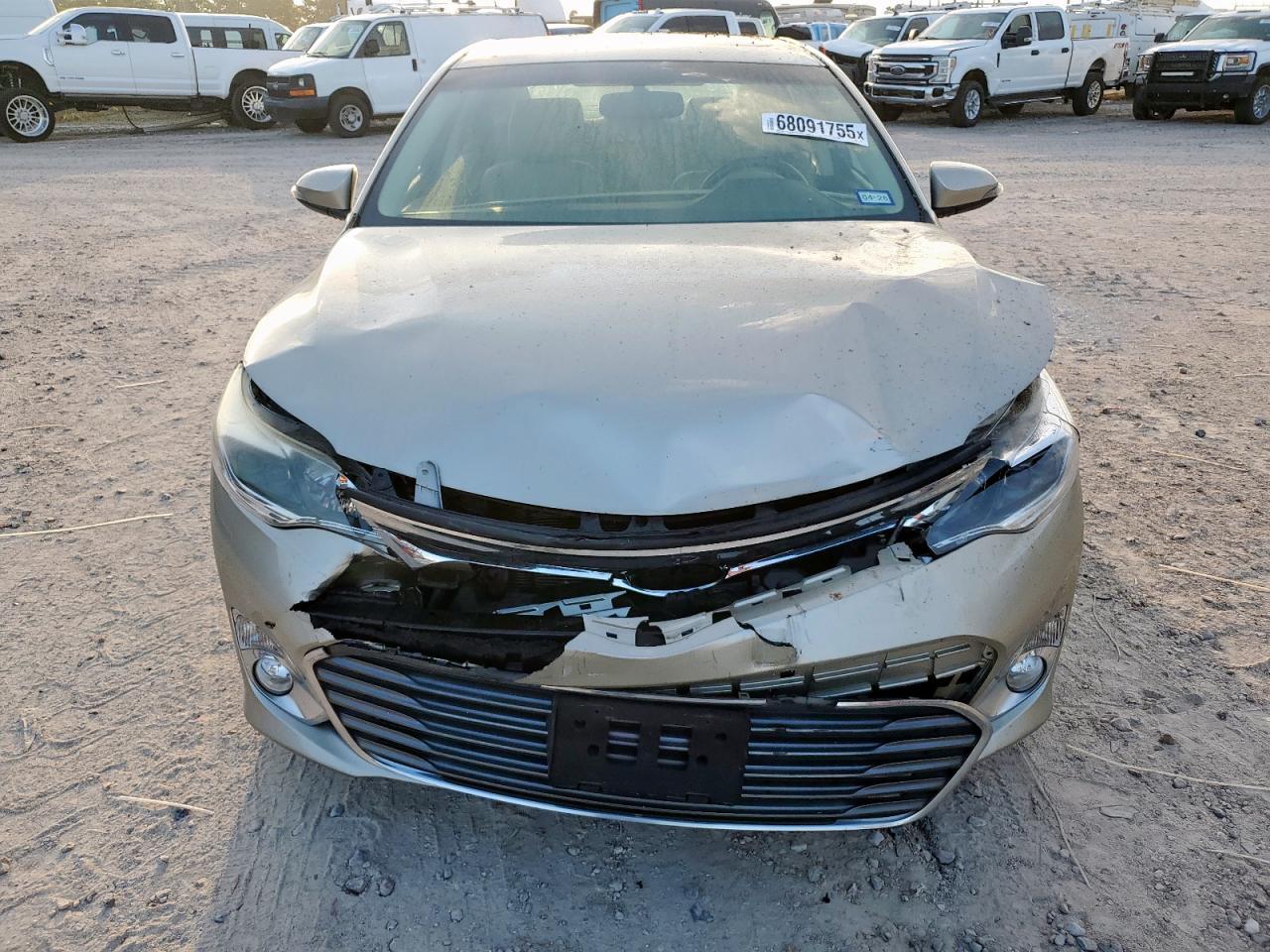 2015 TOYOTA Avalon