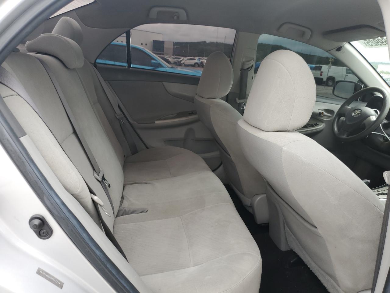 2010 TOYOTA COROLLA