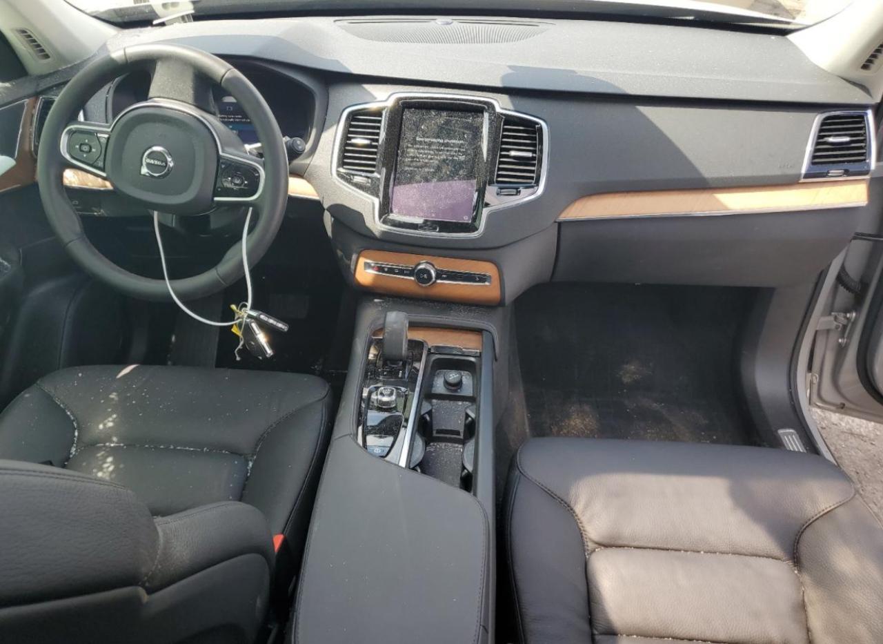 2024 VOLVO XC90