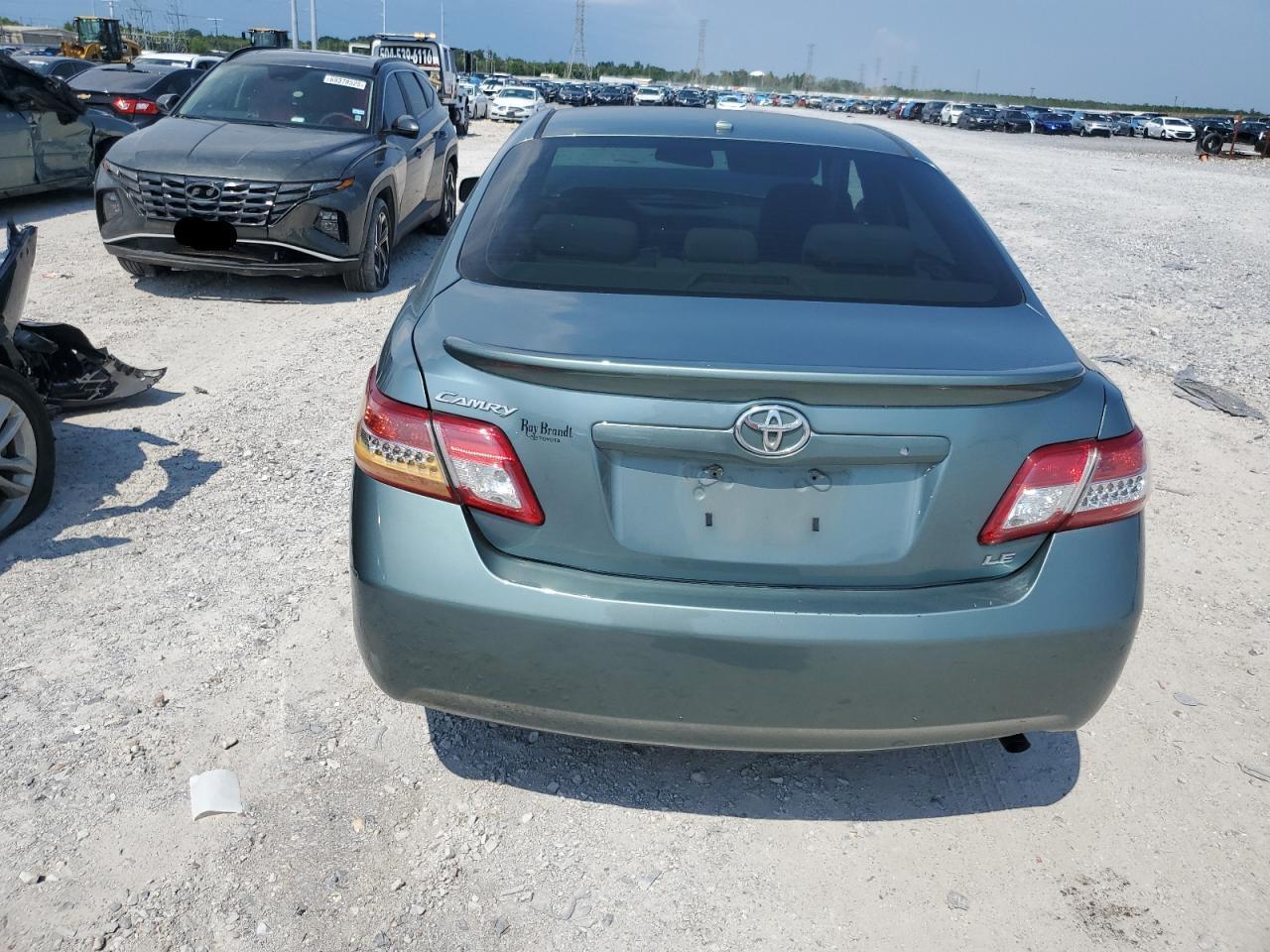 2010 TOYOTA CAMRY