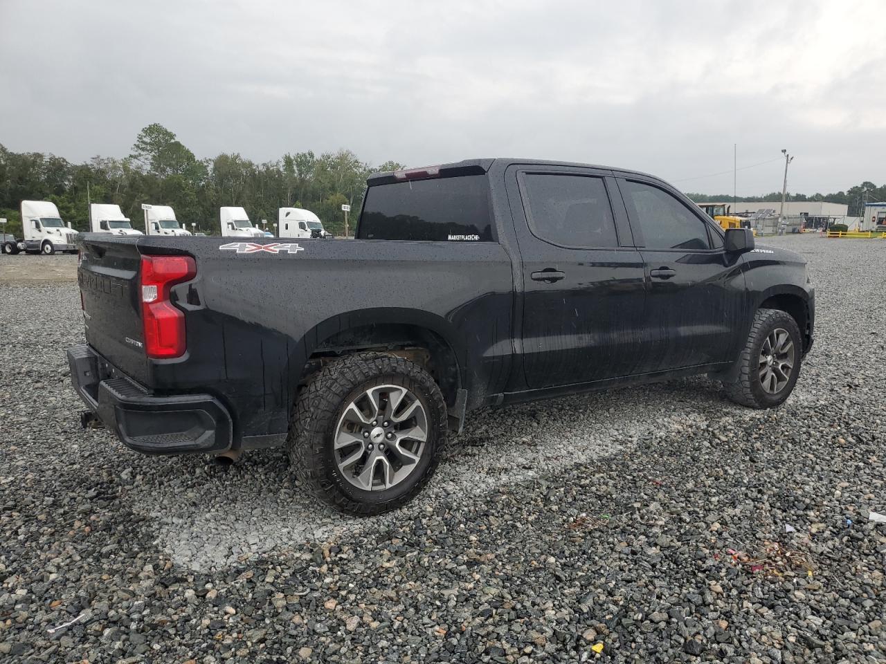 2021 CHEVROLET Silverado