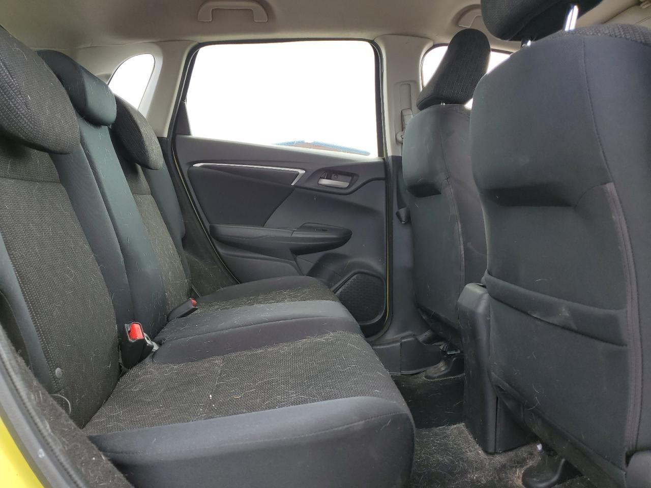 2016 HONDA FIT