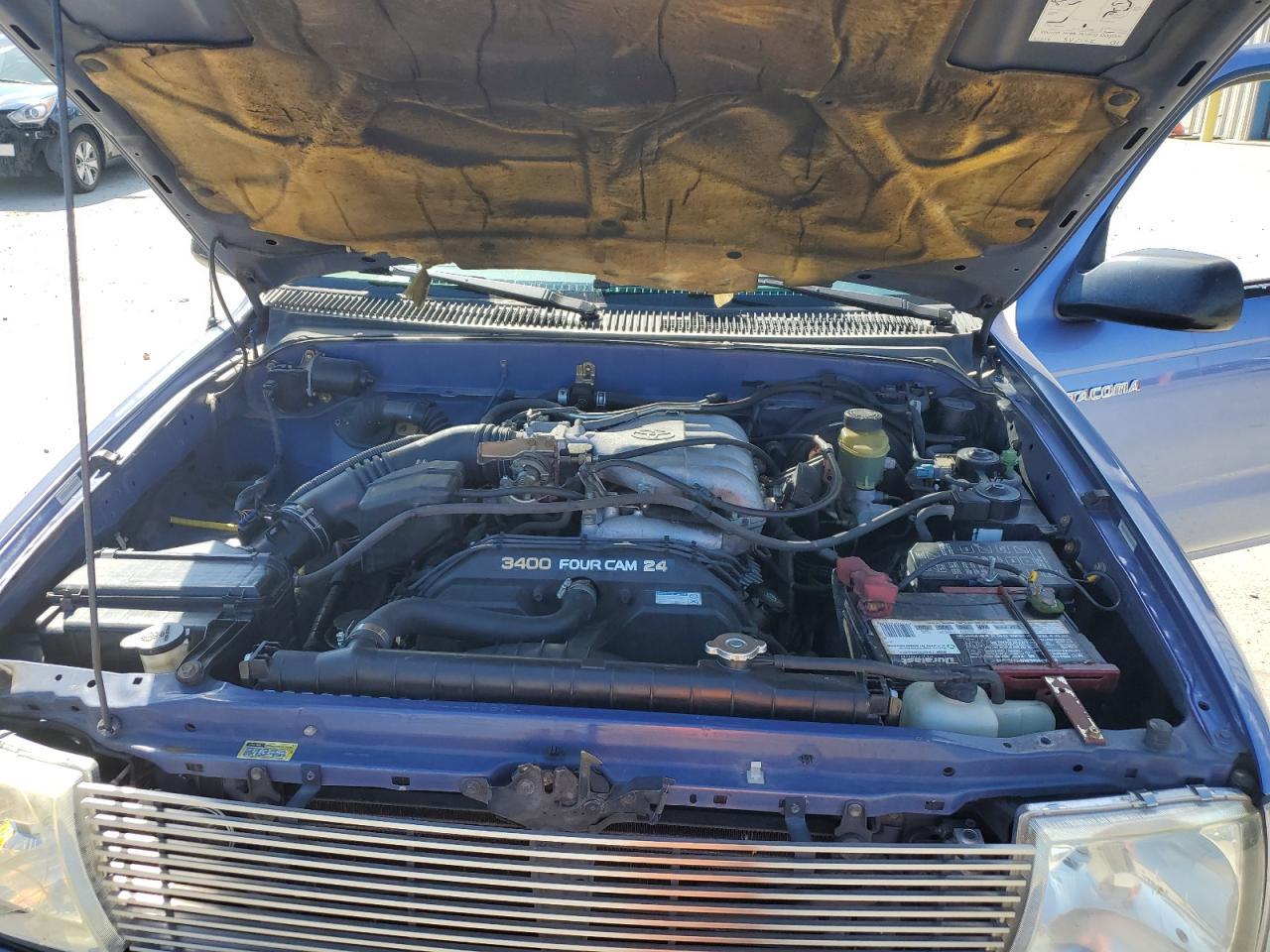 2000 TOYOTA TACOMA