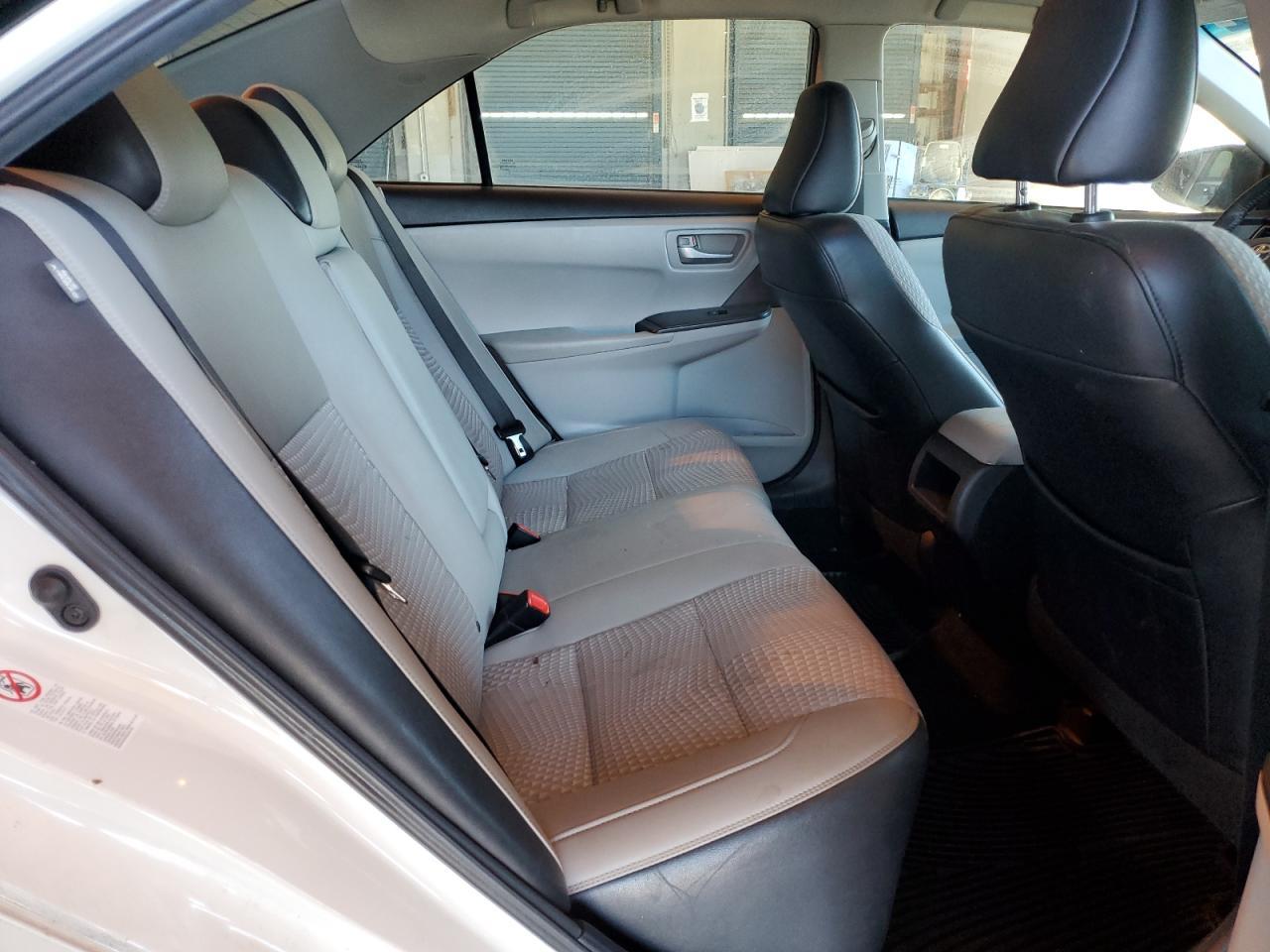 2015 TOYOTA CAMRY