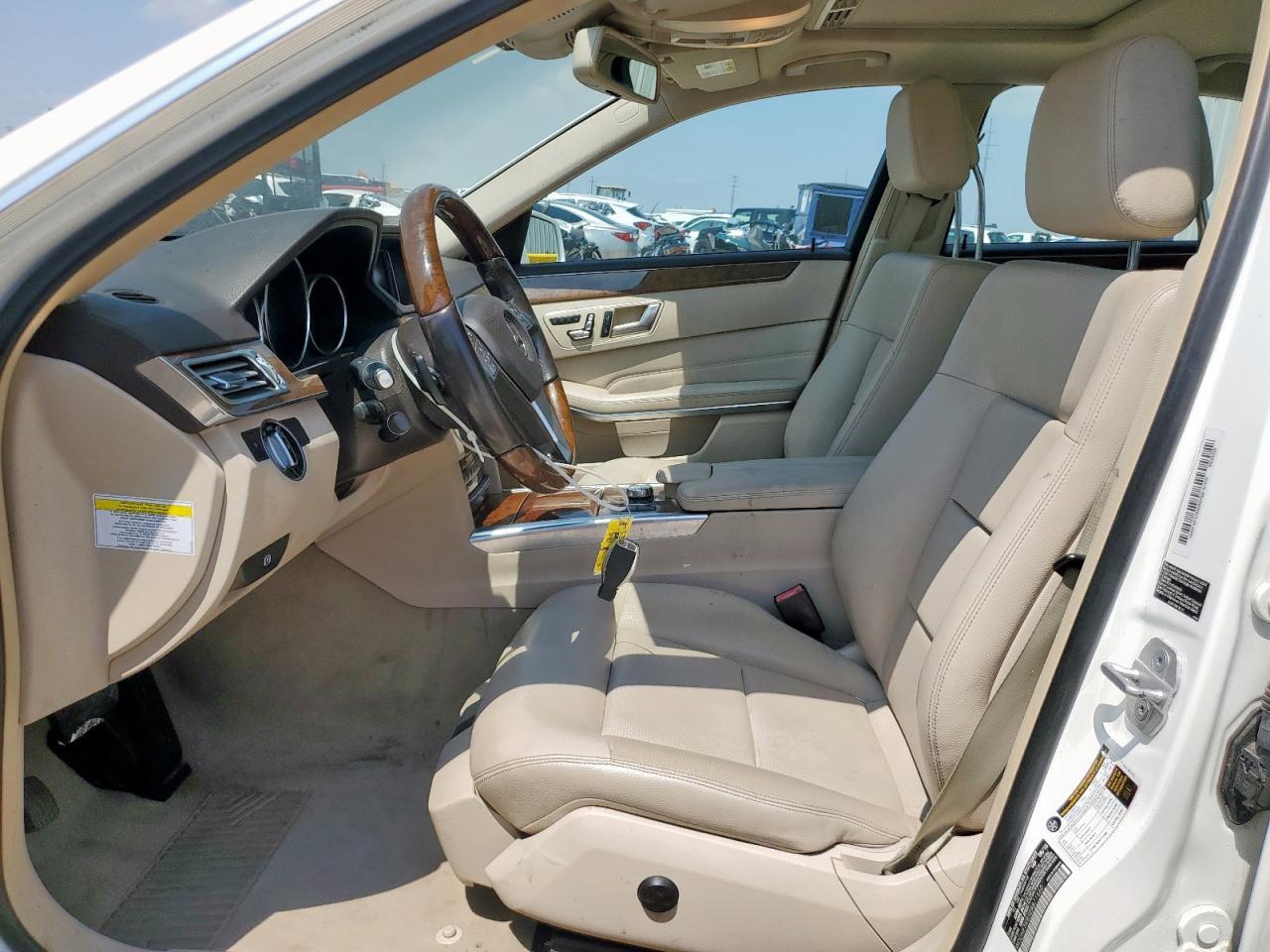 2014 MERCEDES-BENZ E-Class
