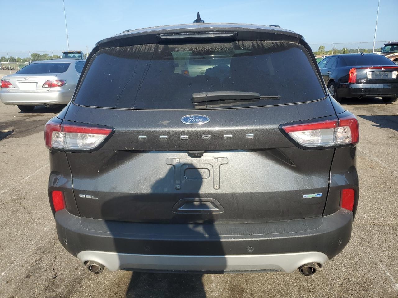 2020 FORD ESCAPE