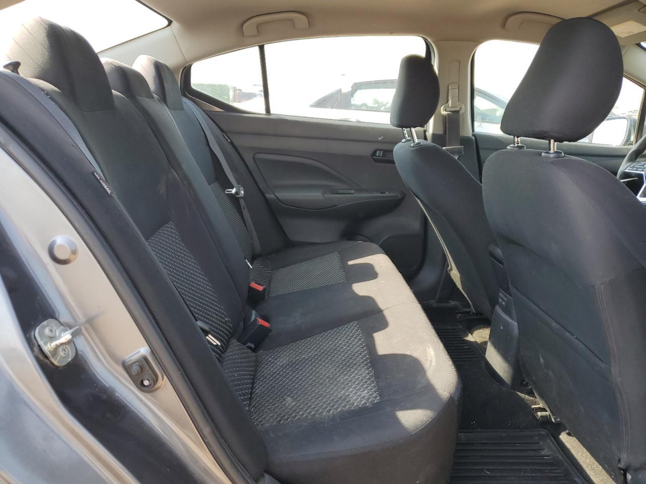2021 NISSAN VERSA