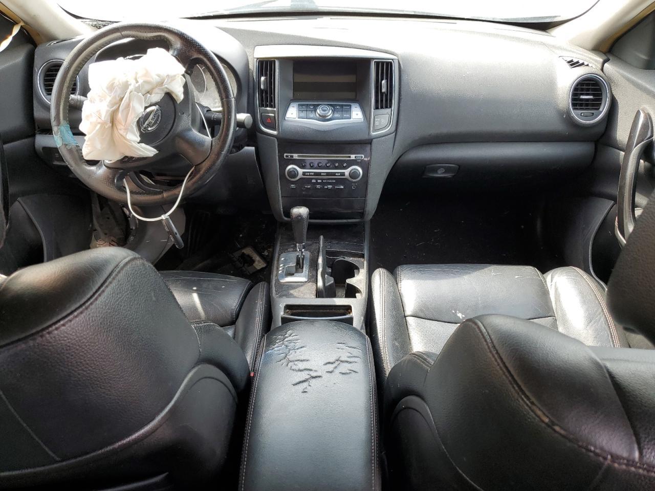 2009 NISSAN Maxima