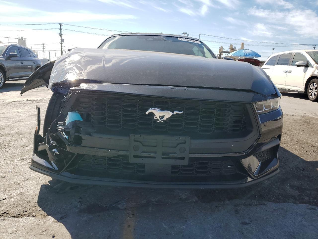 2024 FORD MUSTANG
