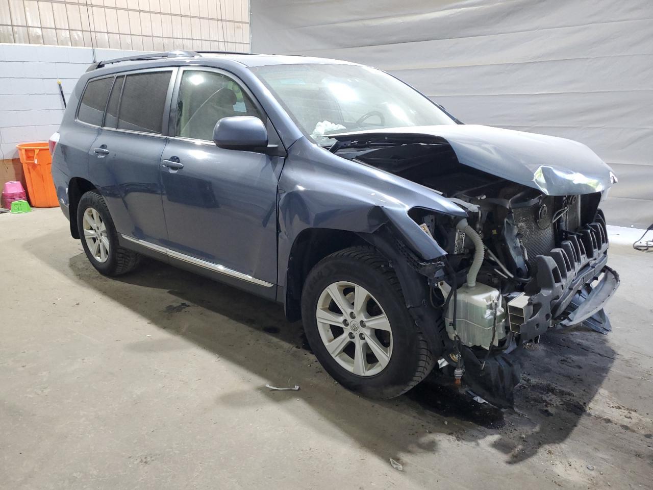 2012 TOYOTA HIGHLANDER