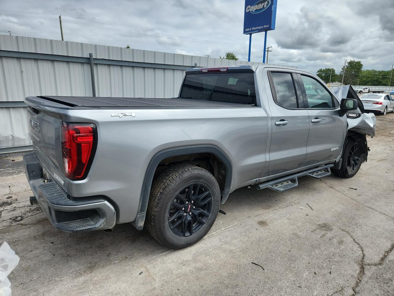 2023 GMC Sierra