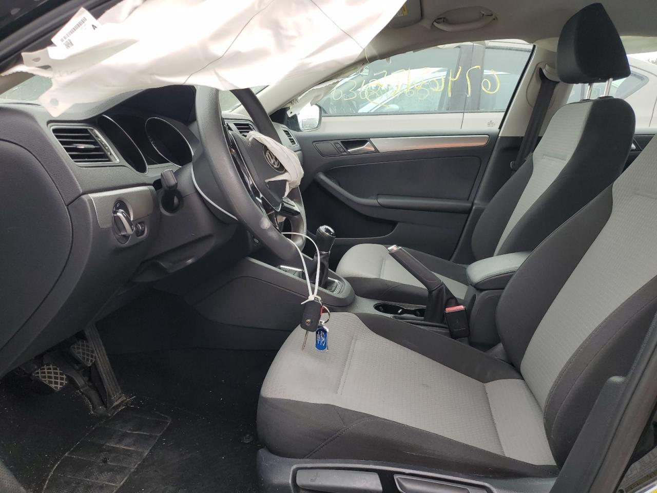 2017 VOLKSWAGEN JETTA