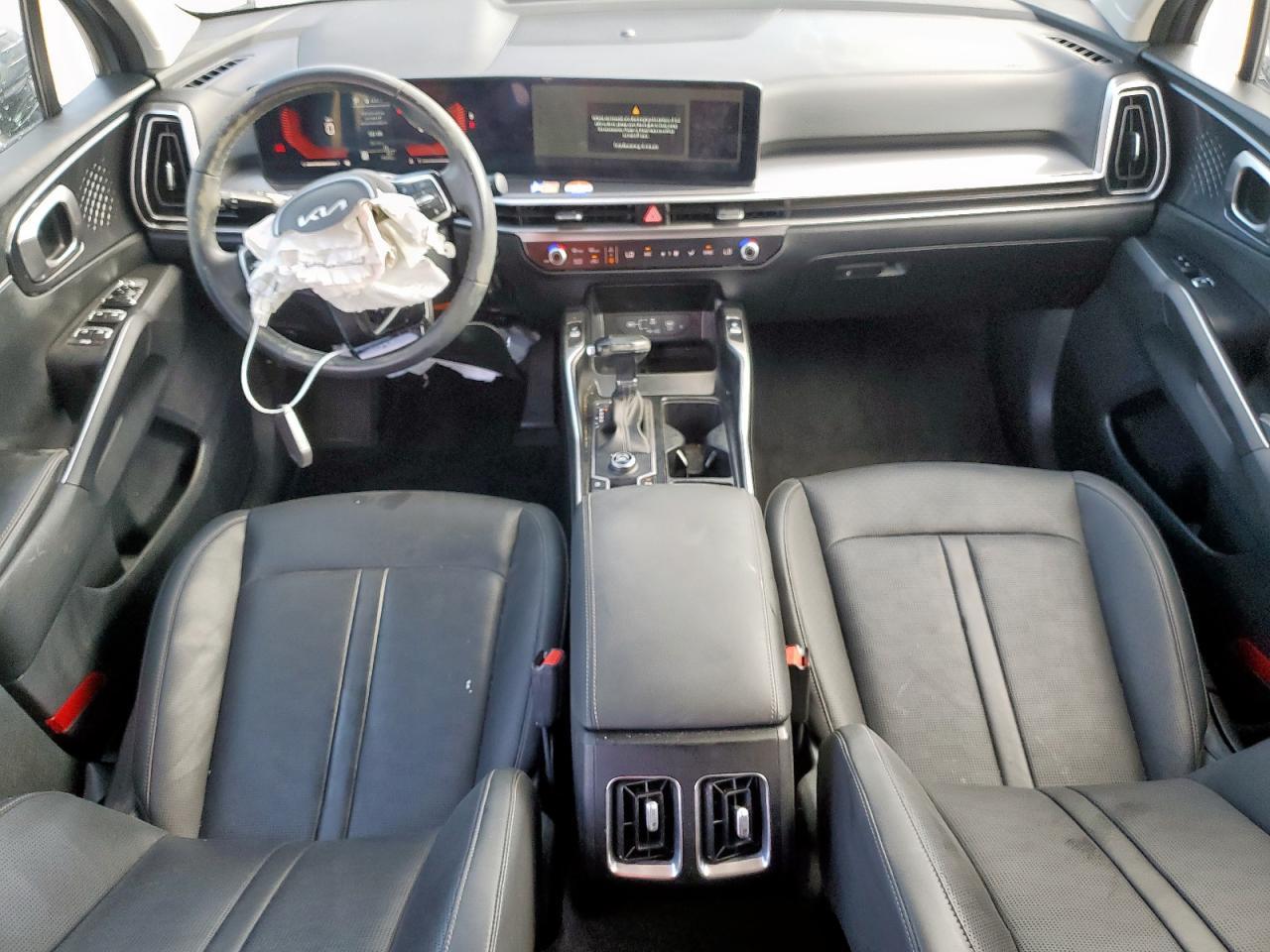 2024 KIA SORENTO