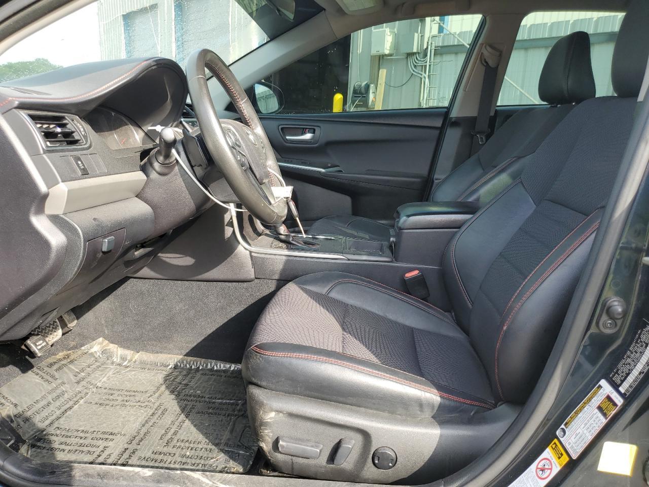 2017 TOYOTA CAMRY
