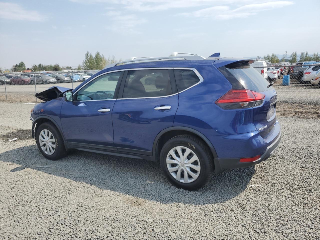 2017 NISSAN ROGUE
