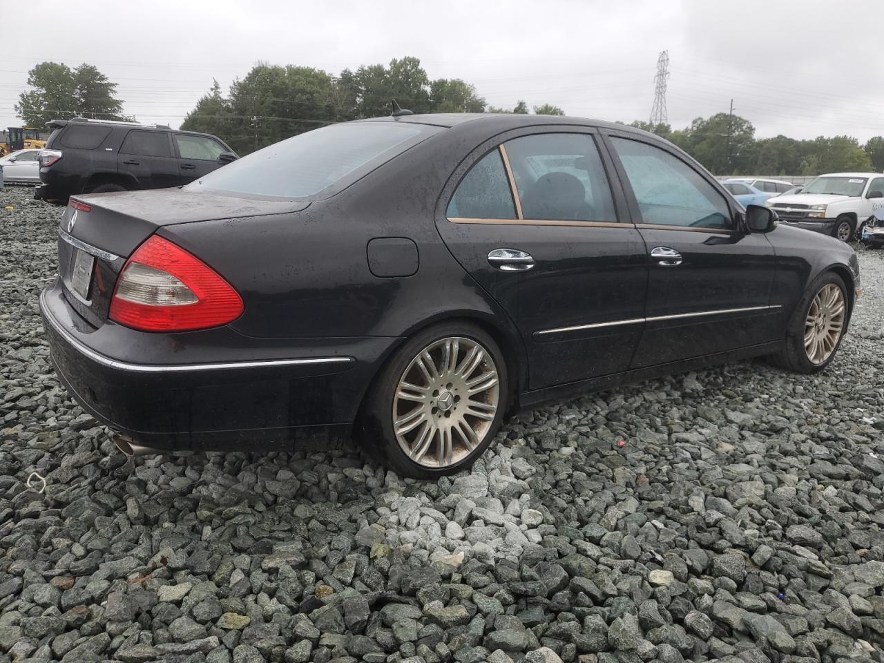 2007 MERCEDES-BENZ E-Class