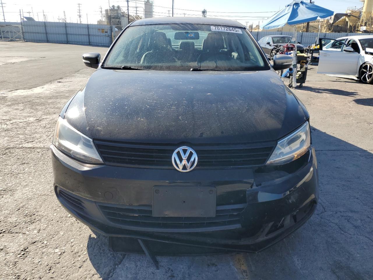 2012 VOLKSWAGEN JETTA