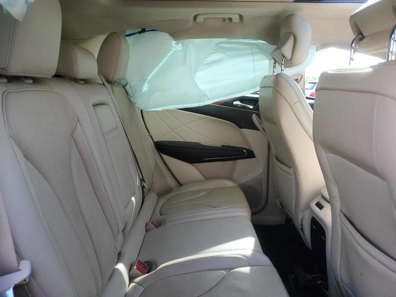 2016 LINCOLN MKC