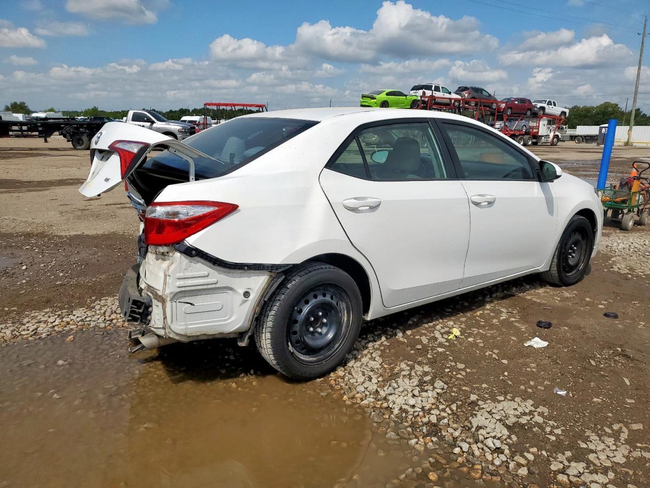 2016 TOYOTA COROLLA