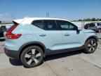2019 VOLVO XC40